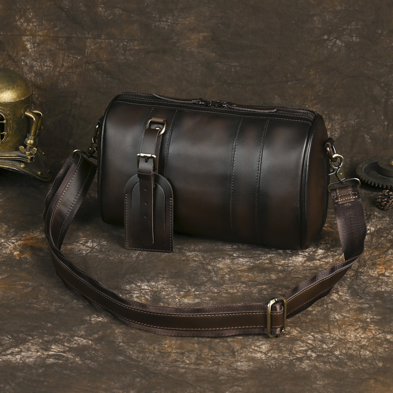 Interior Design Simple - ชั้นCowhide Vintage Men's Crossbodyรอบถังไหล่กระเป๋าขนาดใหญ่ความจุกระเป๋าMessengerหมอนDesignerกระเป๋าหรูหรา