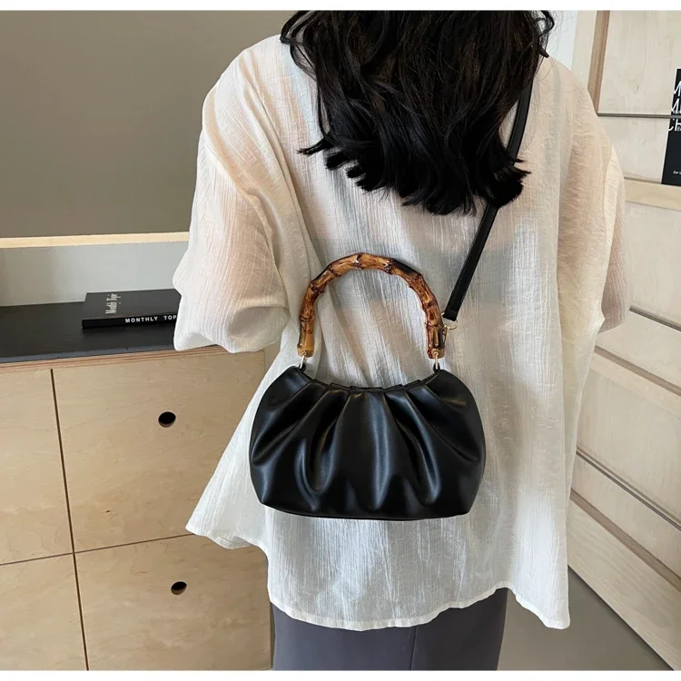 กระเป๋าสะพายข้างดีไซน์เรียบง่า - Interior Design Simple บทวิจารณ์และราคา