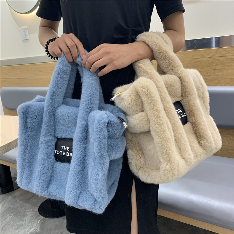 ผู้หญิงฤดูหนาว Faux FUR Plush  - Interior Design Simple บทวิจารณ์และราคา