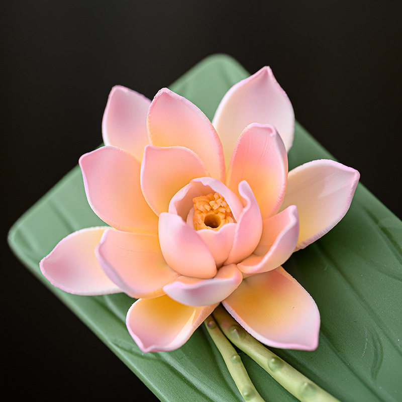 ที่ใส่ธูปเซรามิก CZ รูปดอกบัว  - Interior Design Zen บทวิจารณ์และราคา